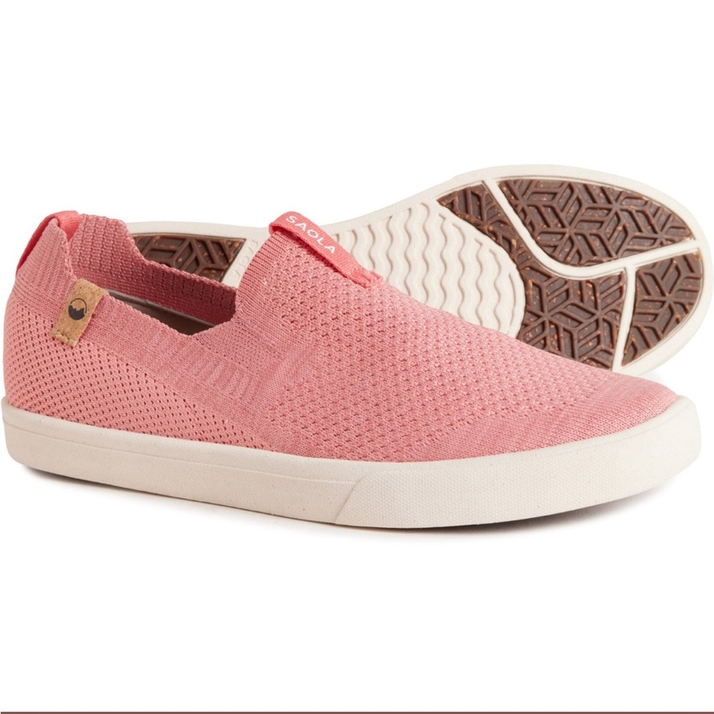 SAOLA women’s slip on sneakers. Lightweight recycled materials rose size 7.5